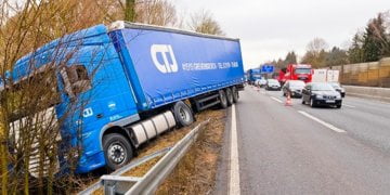 Truck Accidents- Is an Attorney Worth It?